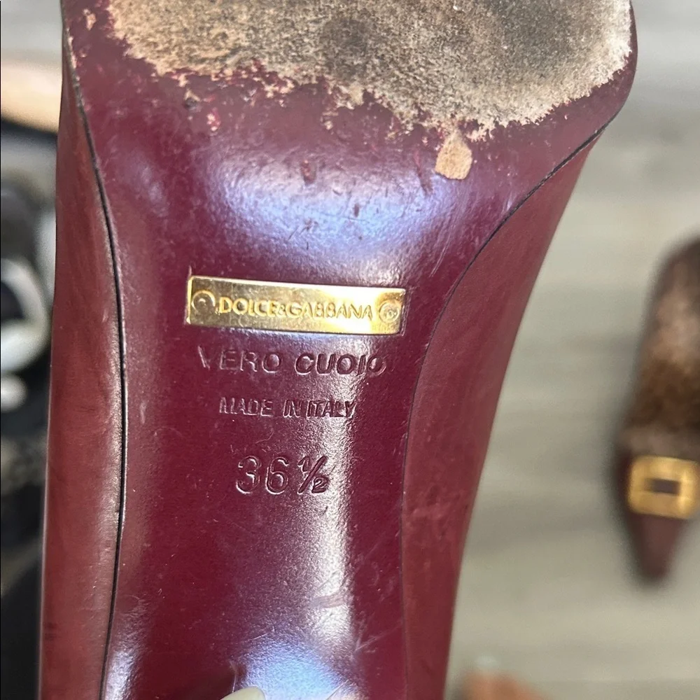 Dolce & Gabbana Vintage Brown Burgundy Women's Pointy Shoes with Gold Buckle